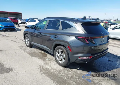 2022 Hyundai Tucson Sel z USA, uszkodzony, nr VIN 5NMJB3AE5NH049101